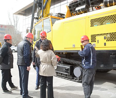 Russian customer visited our plant